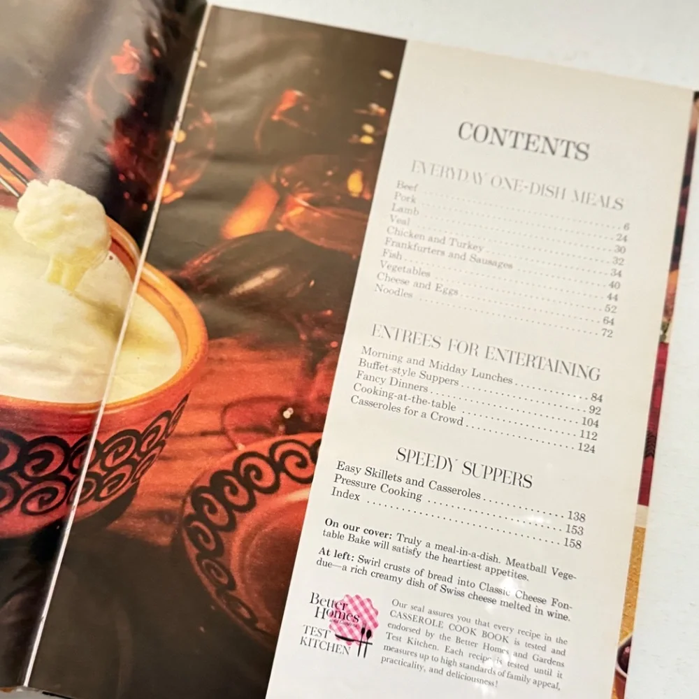 Better Homes‎ and Gardens Casserole Cookbook, Vintage 1969